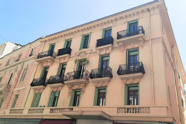 L'Ambassador - Boulevard des Moulins