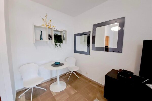 PARK PALACE - STUDIO RÉNOVÉ ET CLIMATISÉ